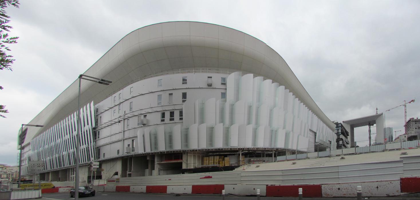 Stade de Nanterre Arena vu des Terrasses de l'Arche