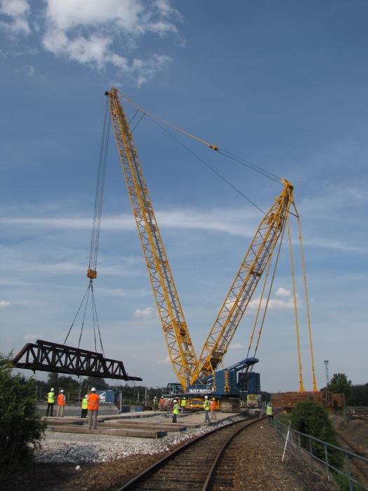 Dépose du pont en acier