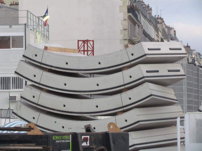 Voussoirs de la ligne 14 à Pont Cardinet